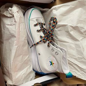 Converse Hike Pride
